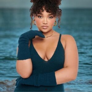 NWT, Savage X Fenty, Loungewear, Fuzz Fit Gloves,Blue Reflection,OS,Elbow Length